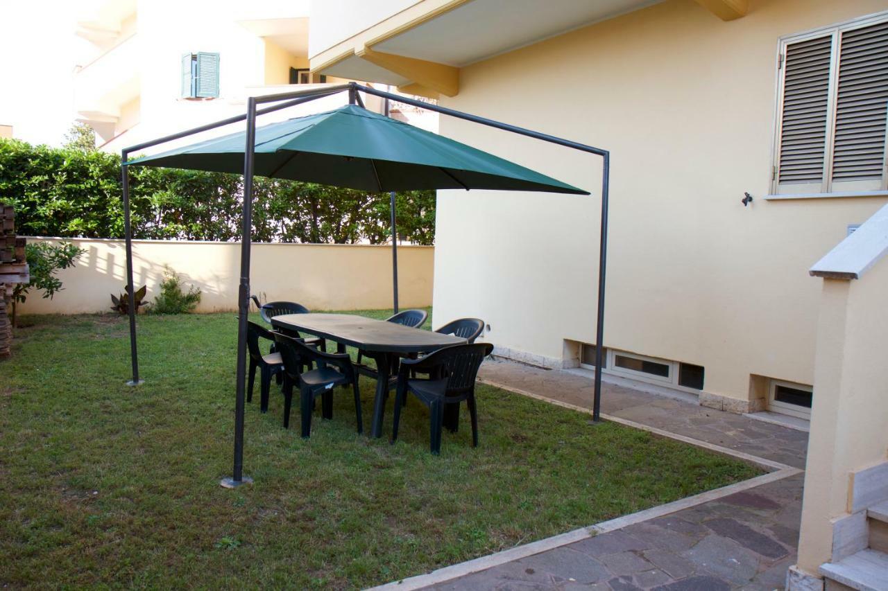 Domus Palombi Apartment Ladispoli Bagian luar foto