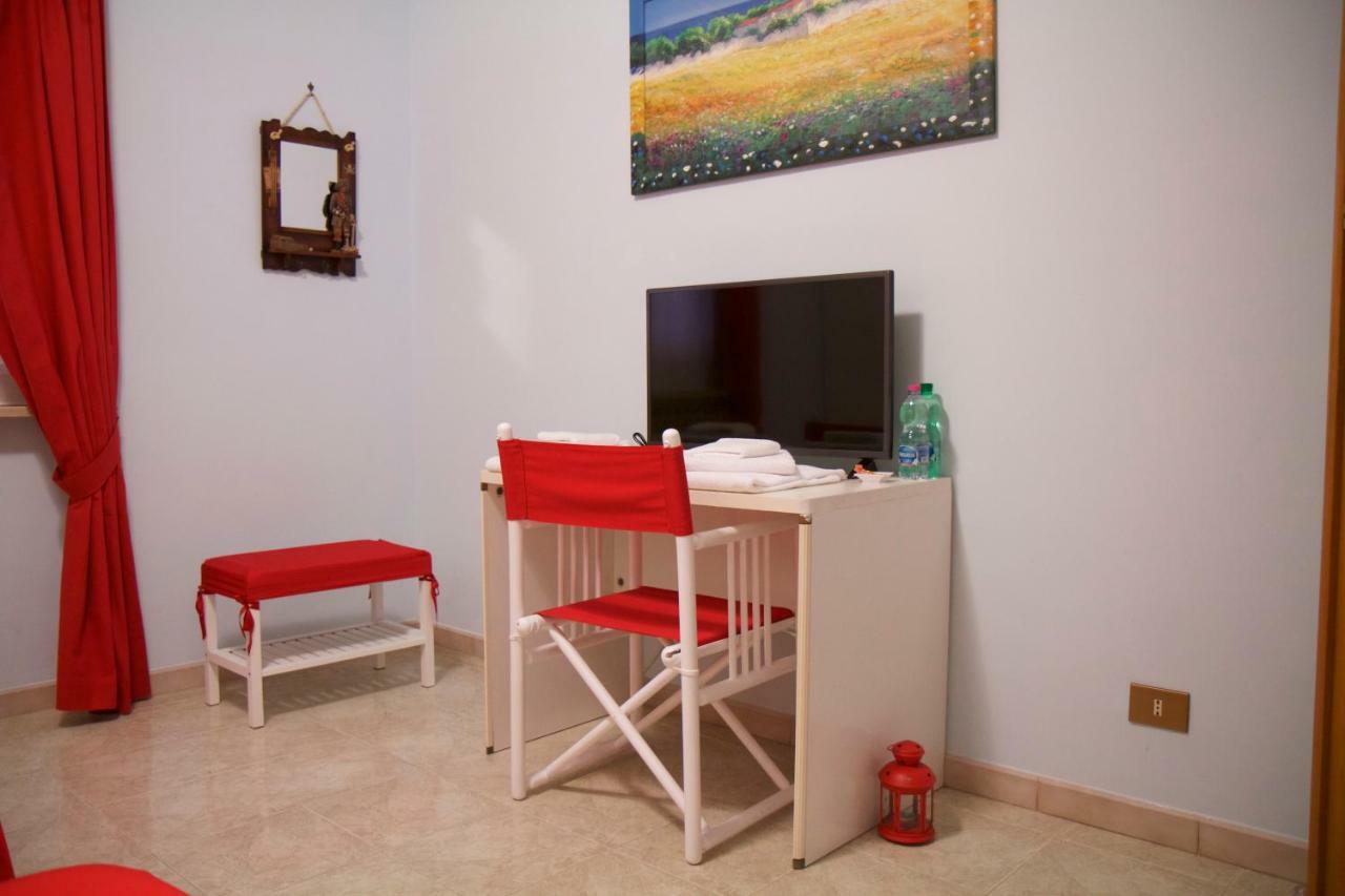 Domus Palombi Apartment Ladispoli Bagian luar foto