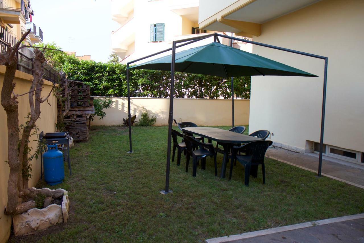 Domus Palombi Apartment Ladispoli Bagian luar foto