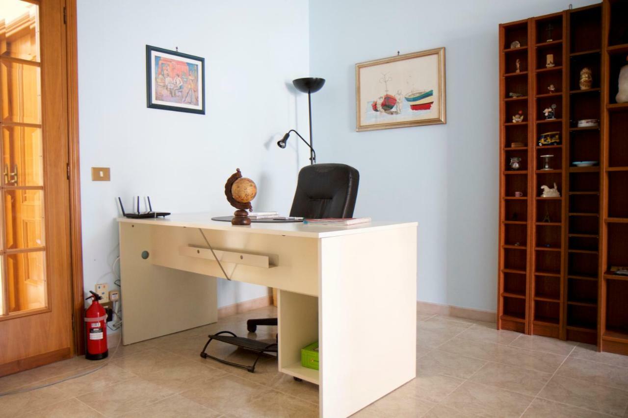 Domus Palombi Apartment Ladispoli Bagian luar foto